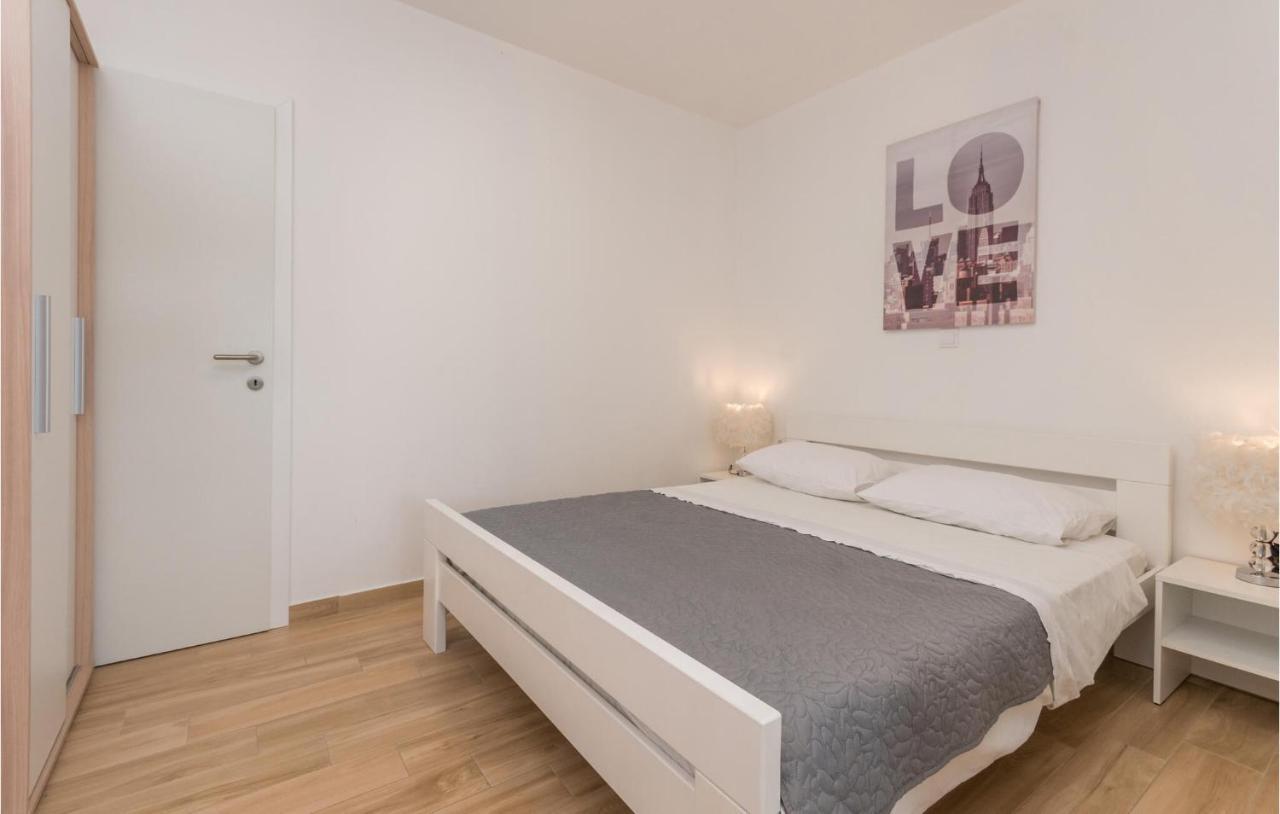 Apartments In Turanj, 20M From The Beach Sukošan Exteriér fotografie